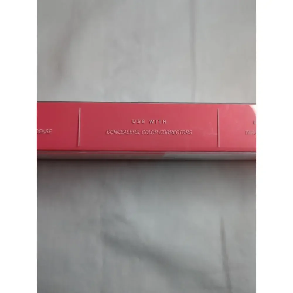 Real Techniques Spot Concealer Brush, Conceal Makeup Formulas Liquid & Cream New